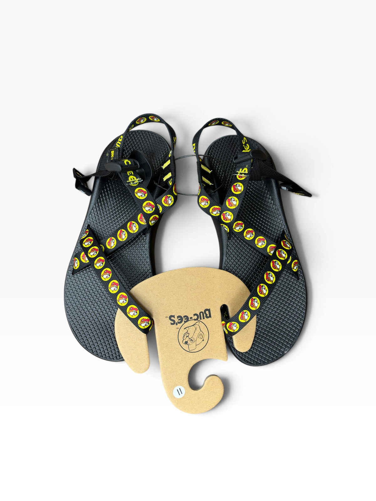 Buc-ee’s Chaco Sandals – Black Logo Straps