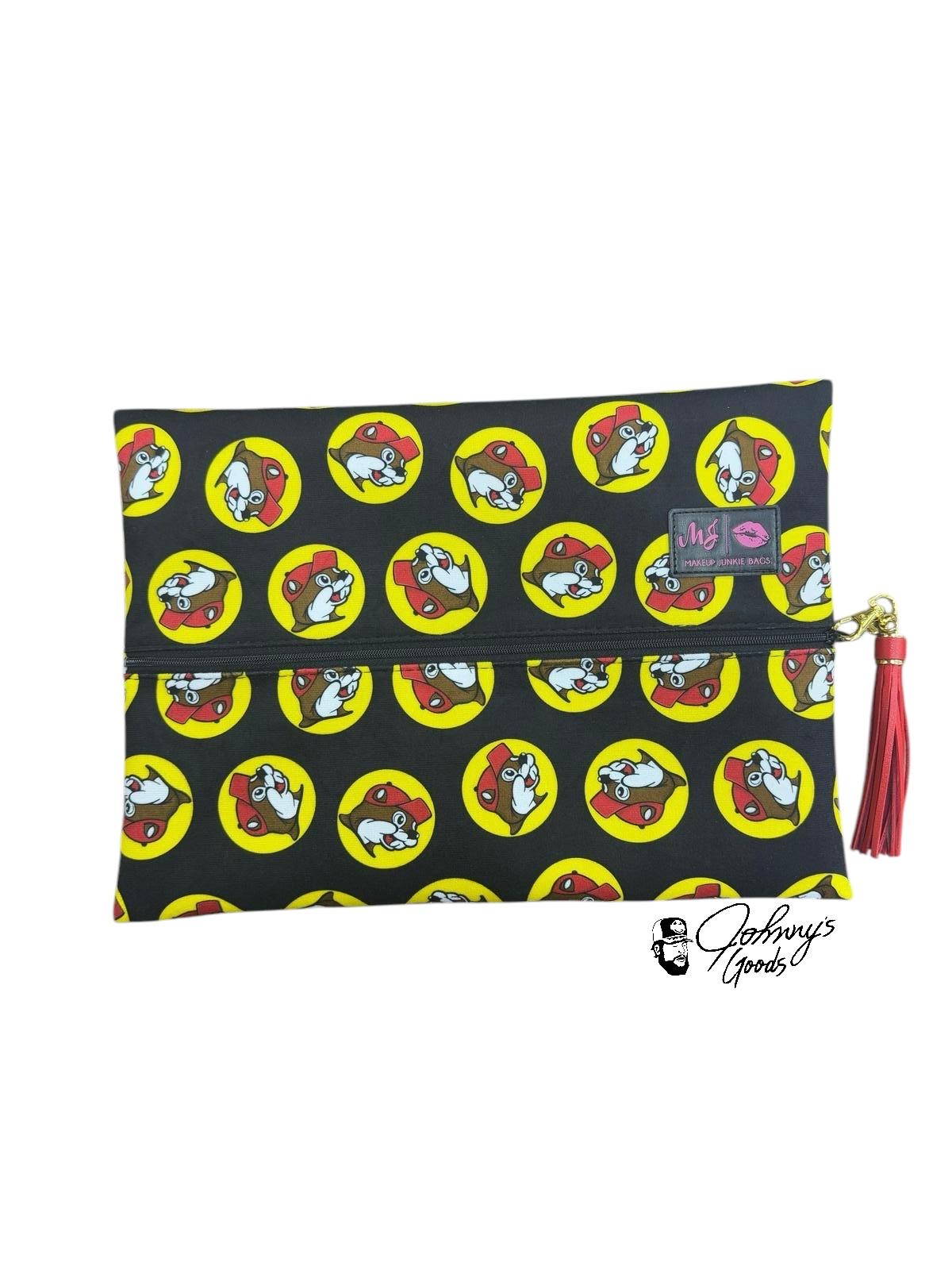 Buc-ee’s “Makeup Junkie Bags” Zipper Logo